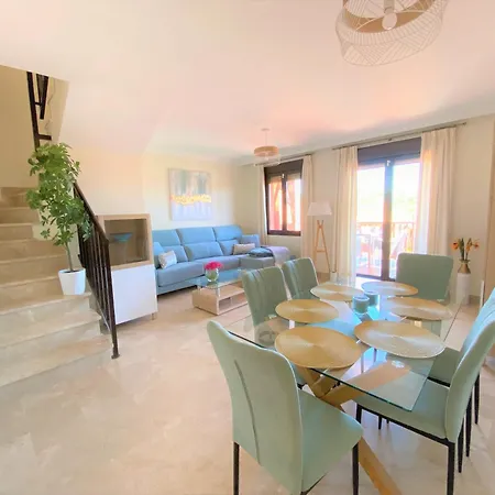 Apartman Sea View Penthouse With Hot Tub - Casa Bella Vista, Buenas Noches , *